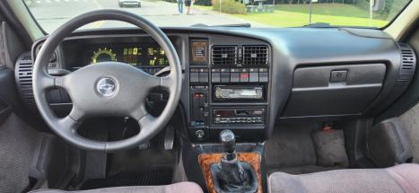 CHEVROLET Omega 3.0 4P CD, Foto 8 CHEVROLET Omega 3.0 4P CD, Foto 8