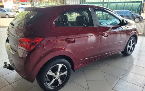 CHEVROLET Onix Hatch 1.4 4P FLEX LTZ, Foto 3 CHEVROLET Onix Hatch 1.4 4P FLEX LTZ, Foto 3