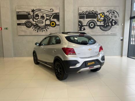 CHEVROLET Onix Hatch 1.4 4P FLEX ACTIV, Foto 4