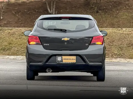 CHEVROLET Onix Hatch 1.0 12V 4P FLEX LT, Foto 3