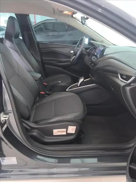 CHEVROLET Onix Hatch 1.0 4P FLEX LTZ TURBO AUTOM�TICO, Foto 9