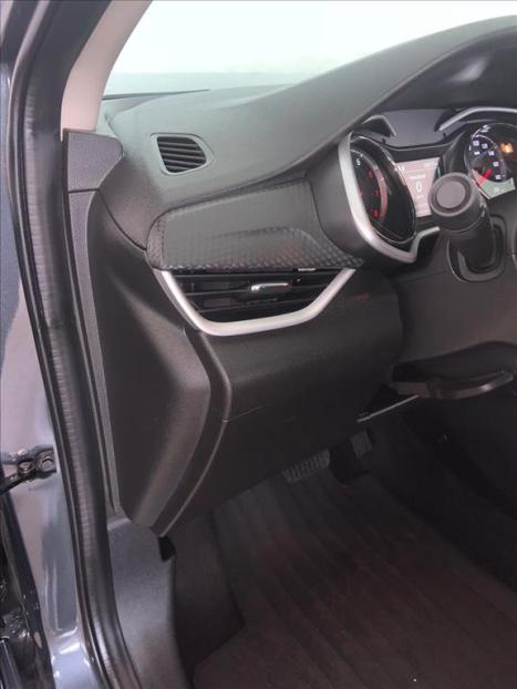 CHEVROLET Onix Hatch 1.0 4P FLEX LTZ TURBO AUTOM�TICO, Foto 11