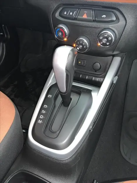 CHEVROLET Onix Hatch 1.4 4P FLEX ACTIV AUTOMTICO, Foto 15