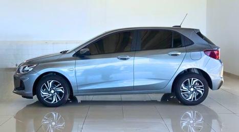 CHEVROLET Onix Hatch 1.0 4P FLEX LT, Foto 3
