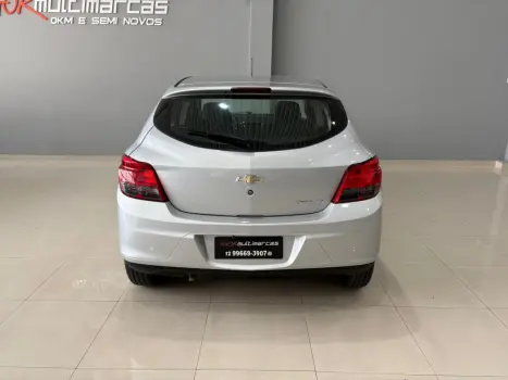 CHEVROLET Onix Hatch 1.4 4P FLEX LT AUTOMTICO, Foto 3