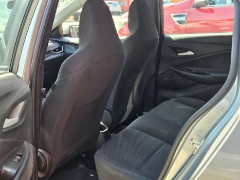 CHEVROLET Onix Hatch 1.0 4P FLEX LT, Foto 7 CHEVROLET Onix Hatch 1.0 4P FLEX LT, Foto 7