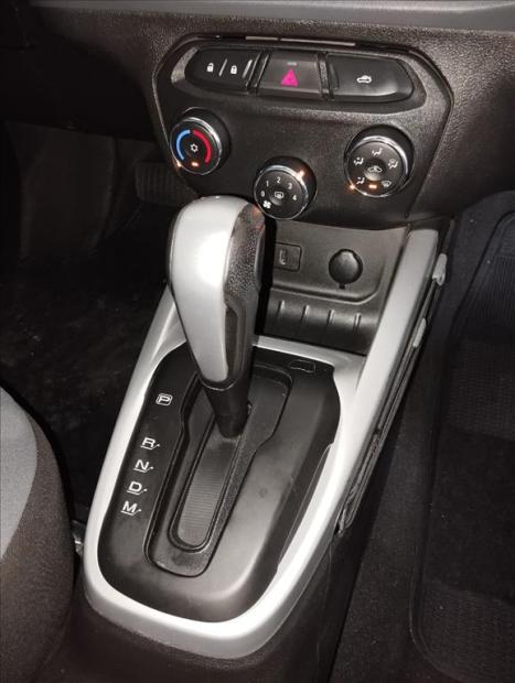 CHEVROLET Onix Hatch 1.4 4P FLEX ACTIV AUTOMTICO, Foto 12