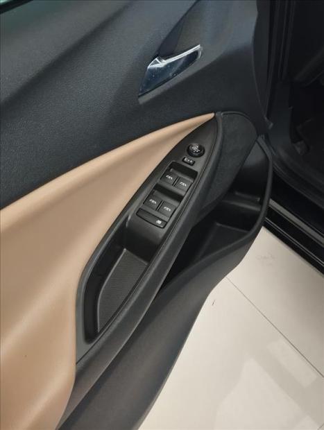 CHEVROLET Onix Hatch 1.0 12V 4P FLEX PREMIER TURBO AUTOMTICO, Foto 10