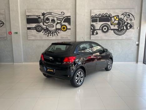 CHEVROLET Onix Hatch 1.4 4P FLEX LTZ, Foto 4