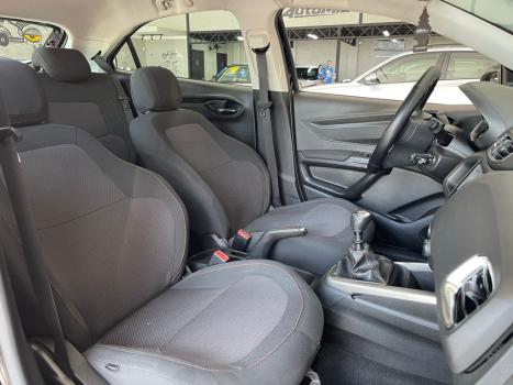 CHEVROLET Onix Hatch 1.4 4P FLEX LTZ, Foto 10