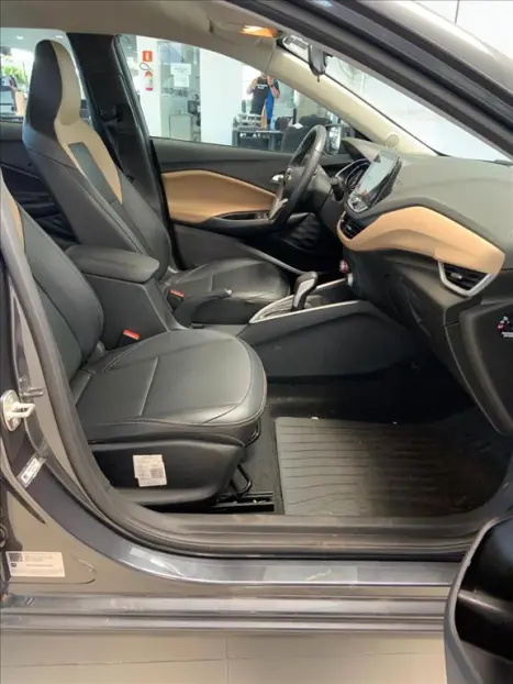 CHEVROLET Onix Hatch 1.0 12V 4P FLEX PREMIER TURBO AUTOMTICO, Foto 10