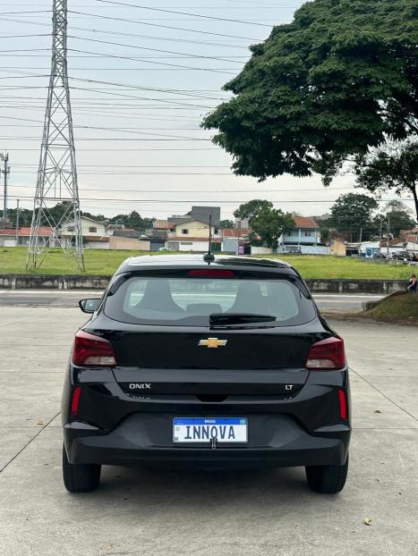 CHEVROLET Onix Hatch 1.0 4P FLEX LT2, Foto 5