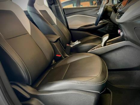 CHEVROLET Onix Hatch 1.0 12V 4P FLEX PREMIER TURBO AUTOM�TICO, Foto 14