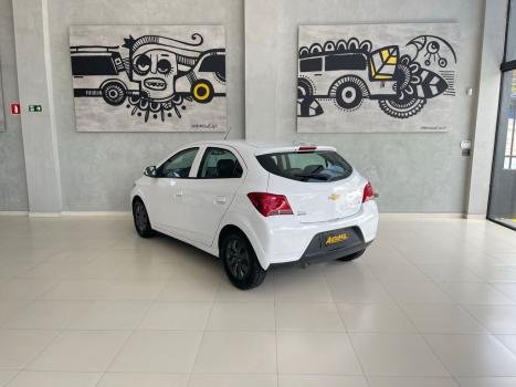 CHEVROLET Onix Hatch 1.0 4P FLEX LT, Foto 2