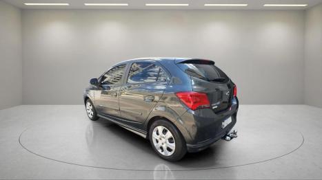 CHEVROLET Onix Hatch 1.4 4P FLEX LT AUTOM�TICO, Foto 3