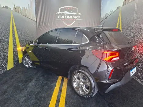 CHEVROLET Onix Hatch 1.0 12V 4P FLEX PREMIER 2 TURBO AUTOM�TICO, Foto 18