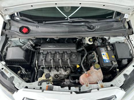CHEVROLET Onix Hatch 1.4 4P FLEX LTZ AUTOM�TICO, Foto 8