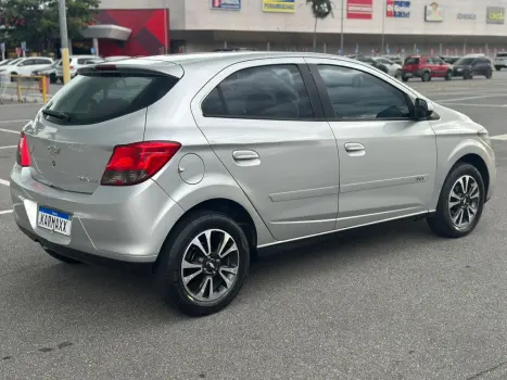 CHEVROLET Onix Hatch 1.4 4P FLEX LTZ, Foto 4