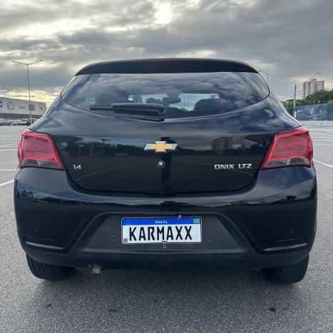 CHEVROLET Onix Hatch 1.4 4P FLEX LTZ, Foto 5