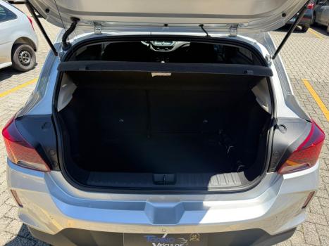 CHEVROLET Onix Hatch 1.0 12V 4P FLEX LTZ TURBO, Foto 18