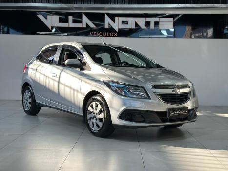 CHEVROLET Onix Hatch 1.4 4P FLEX LT, Foto 3