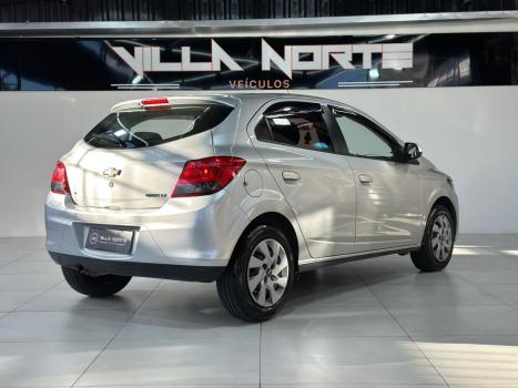 CHEVROLET Onix Hatch 1.4 4P FLEX LT, Foto 4