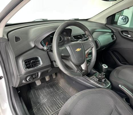 CHEVROLET Onix Hatch 1.4 4P FLEX LTZ, Foto 12