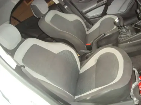 CHEVROLET Onix Hatch 1.0 4P FLEX LS, Foto 4