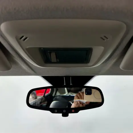 CHEVROLET Onix Hatch 1.4 4P FLEX LTZ AUTOM�TICO, Foto 8