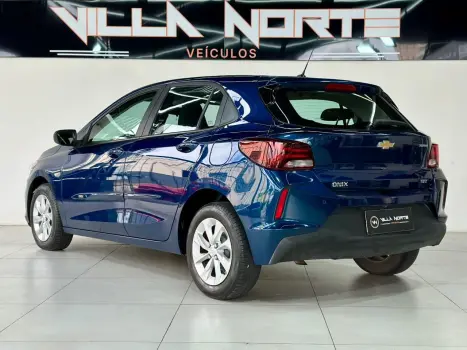 CHEVROLET Onix Hatch 1.0 12V 4P FLEX LTZ TURBO, Foto 4