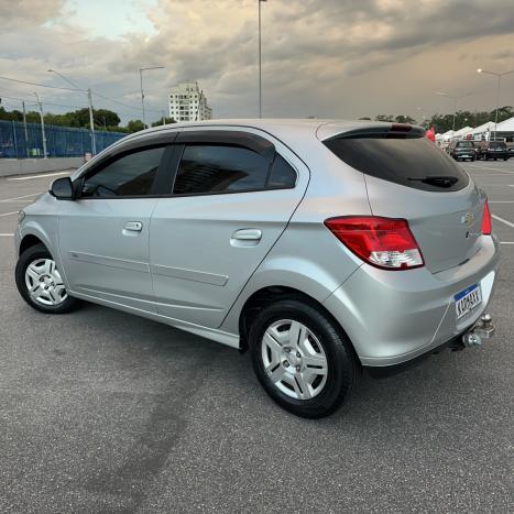 CHEVROLET Onix Hatch 1.0 4P FLEX LT, Foto 6