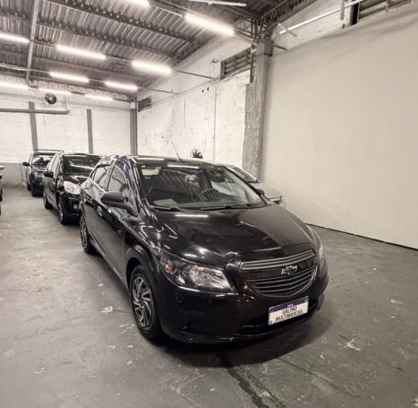 CHEVROLET Onix Hatch 1.0 4P FLEX JOY BLACK, Foto 4
