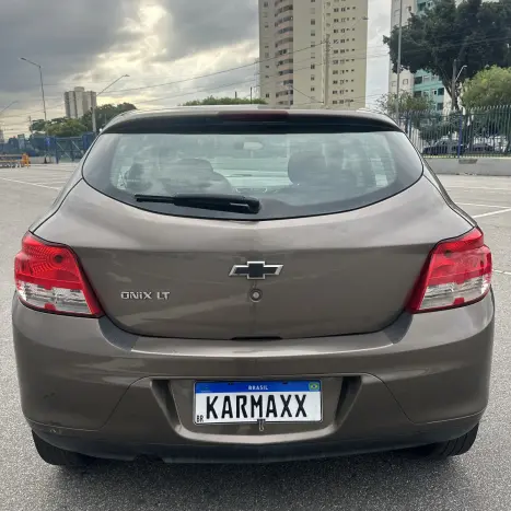 CHEVROLET Onix Hatch 1.0 4P FLEX LT, Foto 5