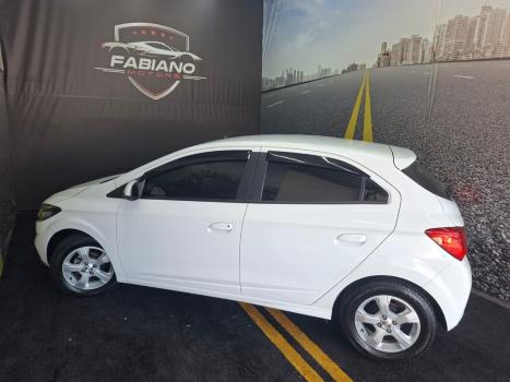 CHEVROLET Onix Hatch 1.4 4P FLEX LT, Foto 5