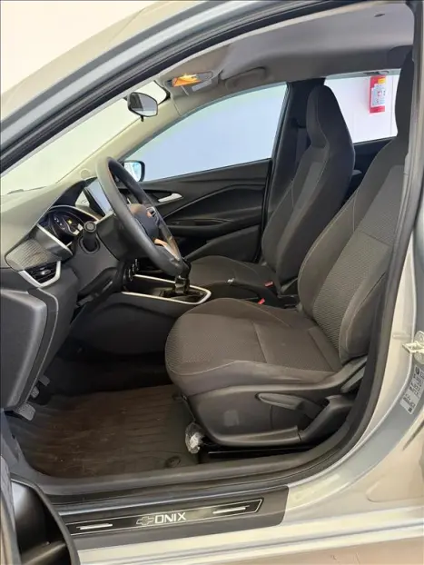 CHEVROLET Onix Hatch 1.0 12V 4P FLEX LT TURBO, Foto 9