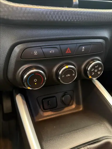 CHEVROLET Onix Hatch 1.0 12V 4P FLEX LT TURBO, Foto 14