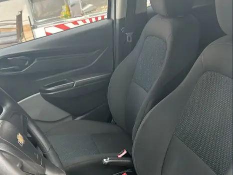 CHEVROLET Onix Hatch 1.0 4P FLEX, Foto 4