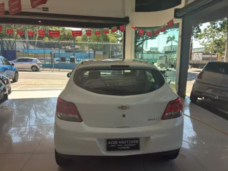 CHEVROLET Onix Hatch 1.0 4P FLEX LT, Foto 7