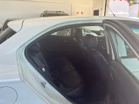 CHEVROLET Onix Hatch 1.0 4P FLEX LT, Foto 11