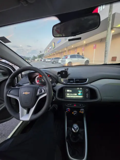 CHEVROLET Onix Hatch 1.0 4P FLEX LT, Foto 2