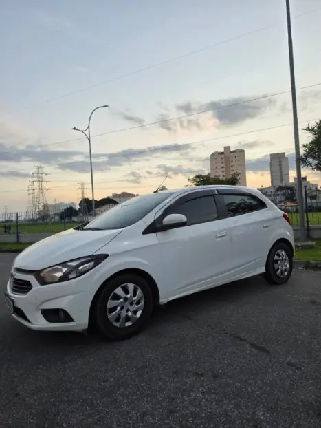 CHEVROLET Onix Hatch 1.0 4P FLEX LT, Foto 9