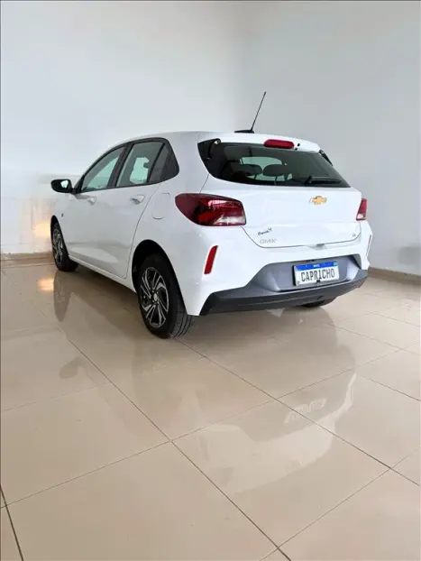 CHEVROLET Onix Hatch 1.0 4P FLEX LT, Foto 4
