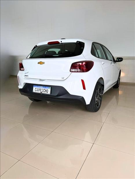 CHEVROLET Onix Hatch 1.0 4P FLEX LT, Foto 6