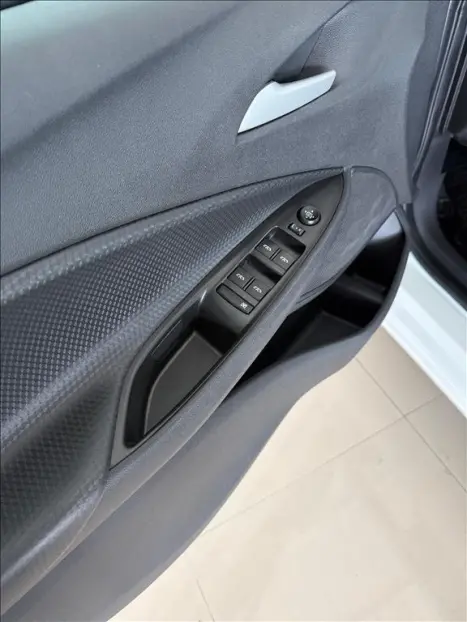 CHEVROLET Onix Hatch 1.0 4P FLEX LT, Foto 8