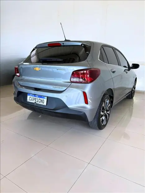 CHEVROLET Onix Hatch 1.0 12V 4P FLEX PREMIER TURBO AUTOM�TICO, Foto 5