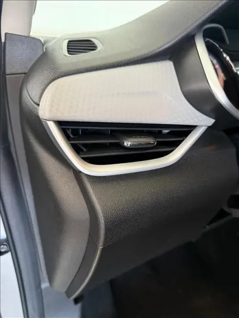 CHEVROLET Onix Hatch 1.0 12V 4P FLEX PREMIER TURBO AUTOM�TICO, Foto 10