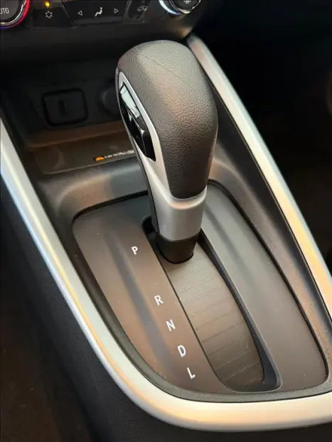 CHEVROLET Onix Hatch 1.0 12V 4P FLEX PREMIER TURBO AUTOM�TICO, Foto 14