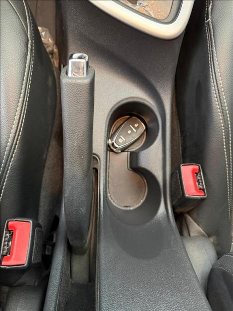 CHEVROLET Onix Hatch 1.0 12V 4P FLEX PREMIER TURBO AUTOM�TICO, Foto 15