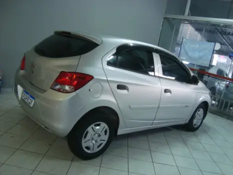 CHEVROLET Onix Hatch 1.0 4P FLEX JOY, Foto 4