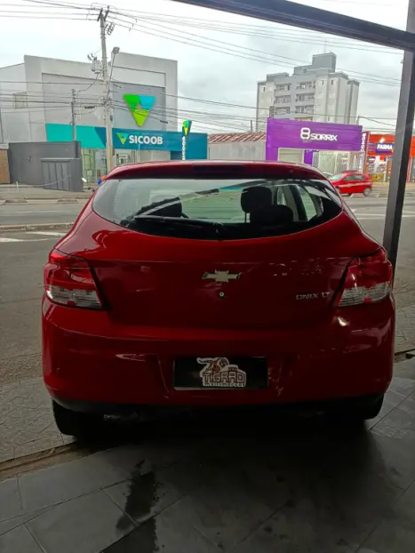 CHEVROLET Onix Hatch 1.0 12V 4P FLEX LT, Foto 8